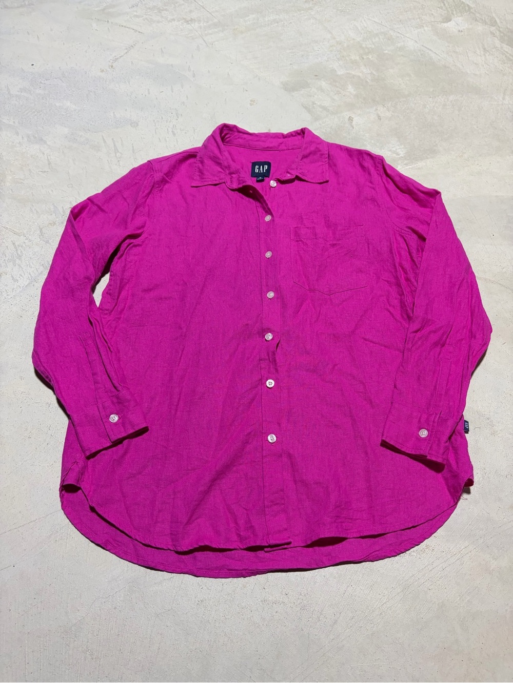 GAP linen blend Bright Magenta Button-Down Shirt medium